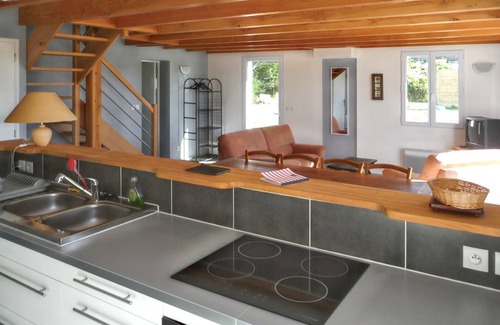Sauzon House | Homerez - Charming House in Sauzon with Garden and Terrace