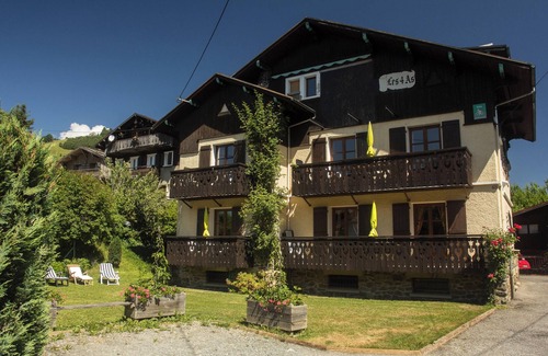 Megeve Apartment | Homerez - Comfortable Apartment in Megève | 46m² | Mountain View
