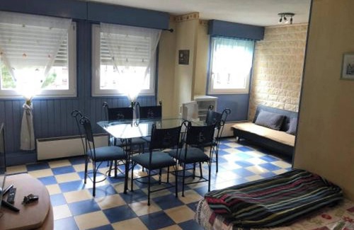 Les Iles Apartment | Homerez - Comfortable Apartment Metz 51m² + Parking