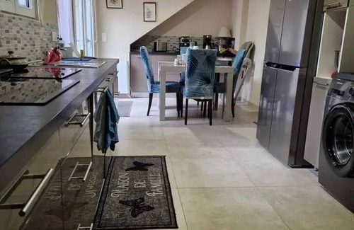 Vitry-sur-Seine Apartment | Homerez - Cozy Apartment/Vitry, 75 m² + Garden