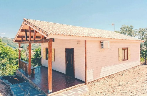 Canamero House | Homerez - Cozy House in Cañamero with Pool