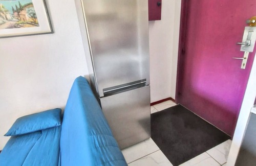 Port Rive Gauche Apartment | Homerez - Flat in Gruissan, shared pool