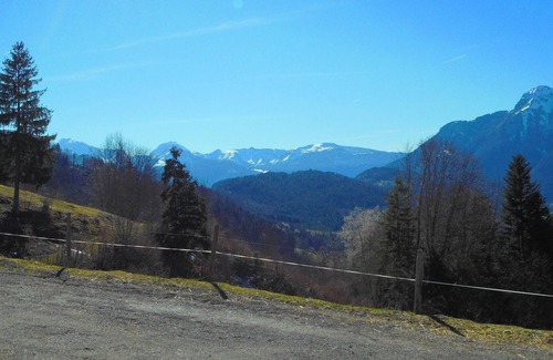 Le Bouchet-Mont-Charvin Apartment | Homerez - Appartement for 2 ppl. with terrace at Le Bouchet-Mont-Charvin