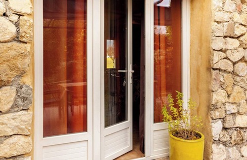 Saint-Marcel-les-Sauzet House | Homerez - House /Saint-Marcel-lès-Sauzet