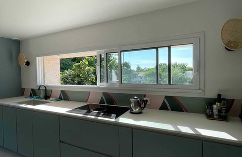 Saint-Sulpice-de-Royan Villa | Homerez - Villa in Saint-Sulpice-de-Royan