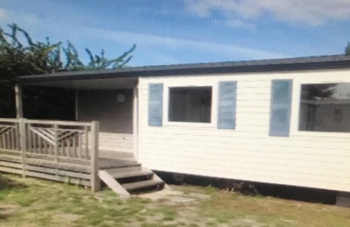 Banes House | Homerez - Great bungalow for 4 people. with pool access in Argences-en-Aubrac