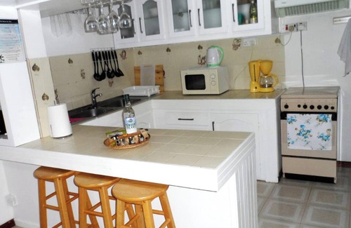 Wolmar House | Homerez - Holiday House in Flic en Flac with BBQ