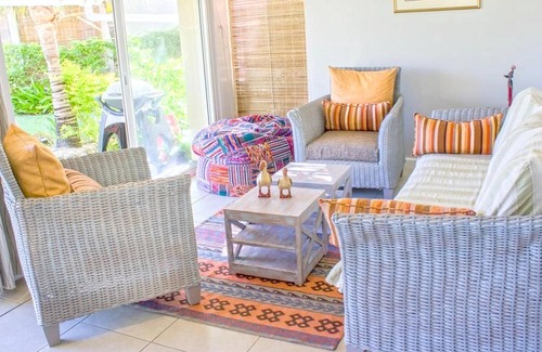 Pointe Aux Piments House | Homerez - House for 4 ppl. with shared pool at Pointe aux Biches, Camp Bestel