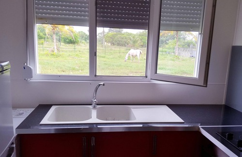 Macouria House | Homerez - House 15 km away from the beach for 4 ppl. with garden at Macouria