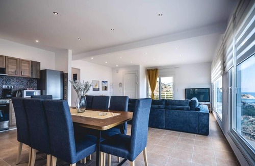 Stegna House | Homerez - House 800 m away from the beach for 8 ppl. with jacuzzi at Rhodes
