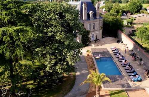 La Gaubretiere House | Homerez - House for 4 ppl. with shared pool, jacuzzi and spa at La Gaubretière