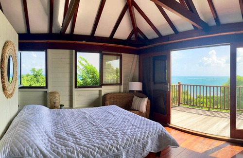 Le Robert House | Homerez - House for 10 ppl. with swimming-pool, sea view and garden at Le Robert