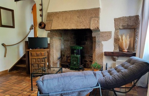 Plouegat-Moysan House | Homerez - House in Plouégat-Moysan.