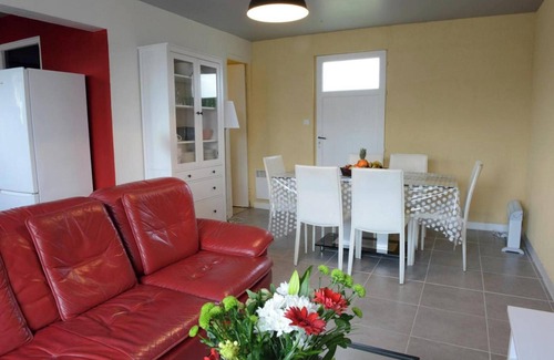 Cayeux-sur-Mer House | Homerez - House in Cayeux-sur-Mer