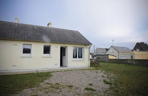 Cayeux-sur-Mer House | Homerez - House in Cayeux-sur-Mer