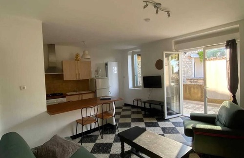 Orgnac-l'Aven House | Homerez - House in Orgnac-l'Aven