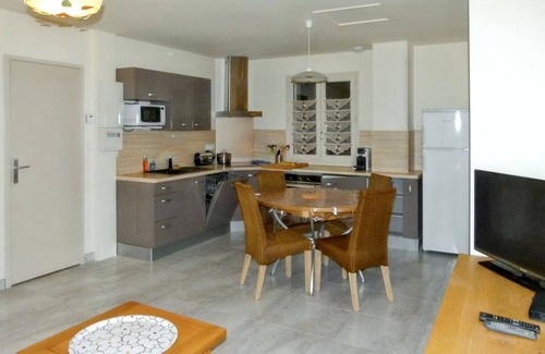 Nant House | Homerez - House in Nant with pool