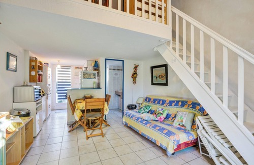 Valras-Plage House | Homerez - House in Valras-Plage
