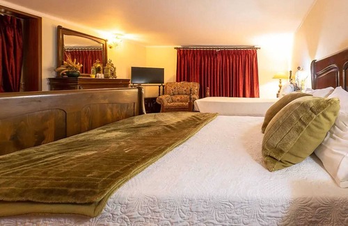 Valenca Other | Homerez - Majestic Manor in Valença with private pool