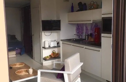 Six-Fours-les-Plages Apartment | Homerez - Modern apartment with sea view in Six-Fours-les-Plages
