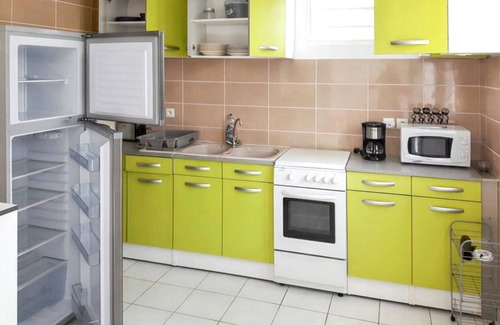 Ducos Apartment | Homerez - Modern apartment in Ducos