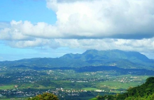 Ducos Apartment | Homerez - Nice appartement 12 km away from the beach for 4 ppl. at Le Lamentin