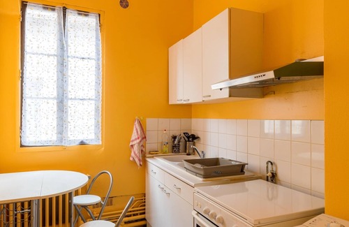 Sens Apartment | Homerez - Nice appartement for 2 ppl. at Sens