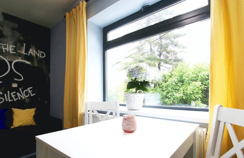 Ostrava House | Homerez - Nice house with garden and terrace & Wifi