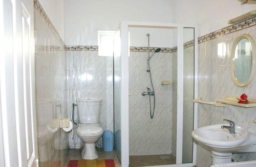 Le Lorrain House | Homerez - Nice house for 2 ppl. with terrace at Le Lorrain