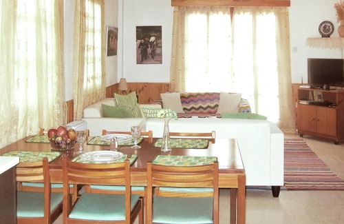 Kritou Tera House | Homerez - Spacious house 10 km away from the beach for 6 ppl. with swimming-pool