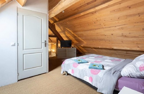 Mosnes House | Homerez - Spacious house for 8 ppl. with swimming-pool, spa and garden at Mosnes