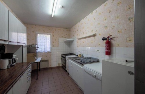 Nevoy House | Homerez - Spacious house in Nevoy with garden of 200 m²