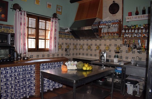 Palenciana Villa | Homerez - Spacious Villa with Pool in Palenciana