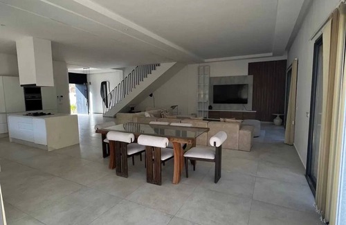 Tassoultante Villa | Homerez - Spacious Villa in Marrakech with Private Pool