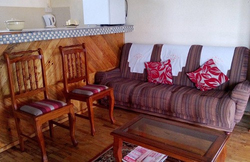 Souillac Apartment | Homerez - Studio 1 km away from the beach for 2 ppl. with sea view at Souillac