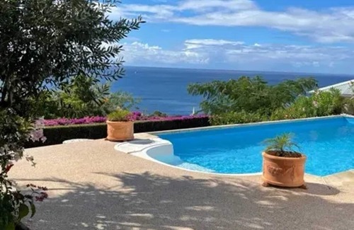 Case-Pilote Apartment | Homerez - Studio Case-Pilote, sea view