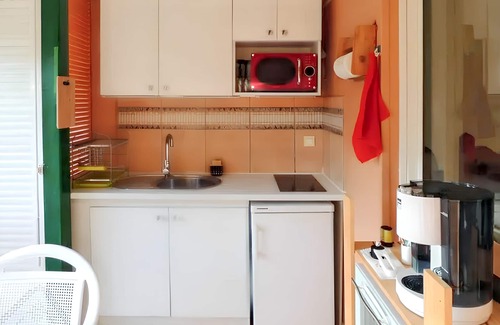 Sainte-Anne Apartment | Homerez - Studio in Sainte-Anne