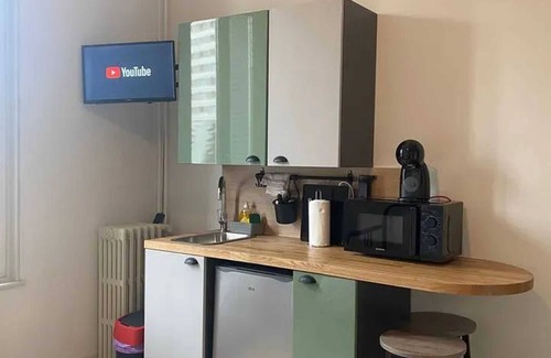 Thermal Apartment | Homerez - Studio in Vichy, near thermal baths