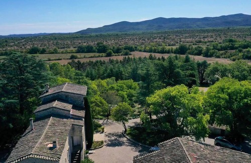 Conqueyrac Villa | Homerez - Villa for 12 ppl. with swimming-pool, garden and terrace at Conqueyrac