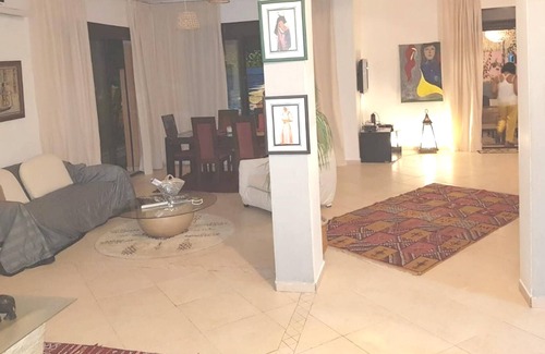 Tamansourt Villa | Homerez - Villa for 6 ppl. with swimming-pool, garden and terrace at Marrakech