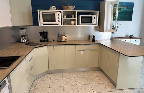 Saint-Pierre Villa | Homerez - Villa in Saint-Pierre