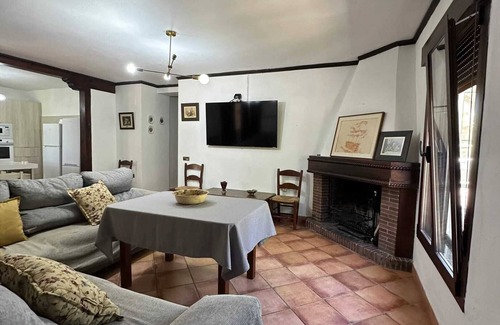 Villamartin Villa | Homerez - Villa in Villamartin