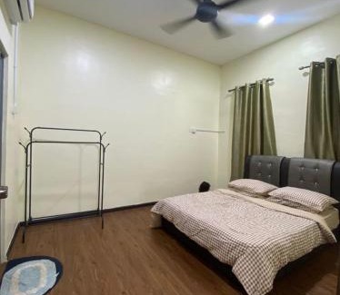 Gua Musang House | Homestay Aleena Gua Musang