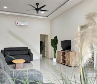 Parit Sulong Apartment | HOMESTAY AYAH AMAT PARIT SULONG