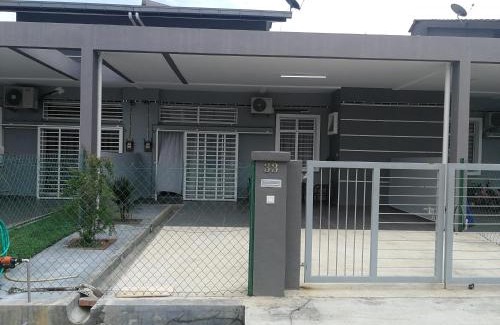 Bukit Baru House | Homestay ayer keroh mitc