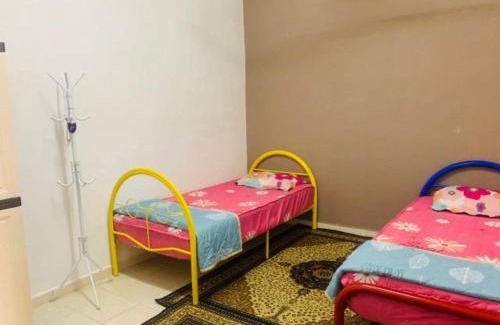 Kampung Gong Bayor House | Homestay Bajet cgu yie Besut Terengganu