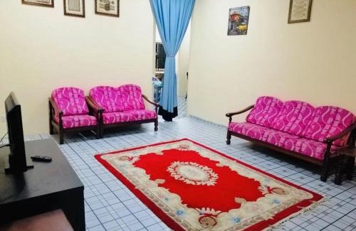 Pekan House | Homestay Bandar Pekan - musleem preferred