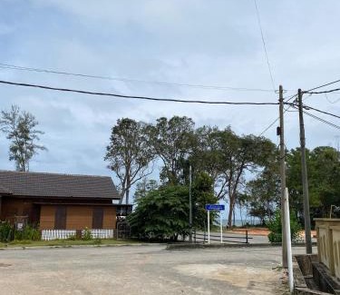 Balok House | homestay bayu laut balok kuantan 4 bilik tepi pantai free wifi