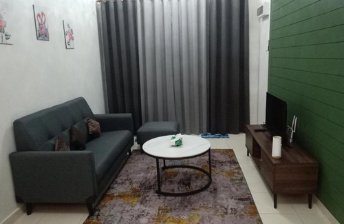 Si Rusa House | Homestay Bonda, Taman Mayung, Teluk Kemang - Private Children Pool - Malay Only