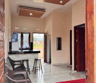 Bukittinggi House | Homestay Bukittinggi Agam "NADELS HOMESTAY SYARIAH"